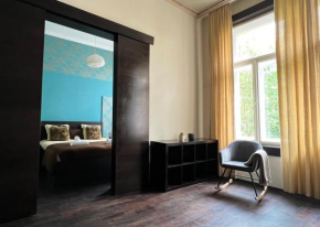 Deluxe Cosmopolitan Apartment Budapest, with Private Parking